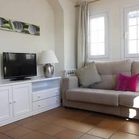 Apartamentosarttyfal Apartment *